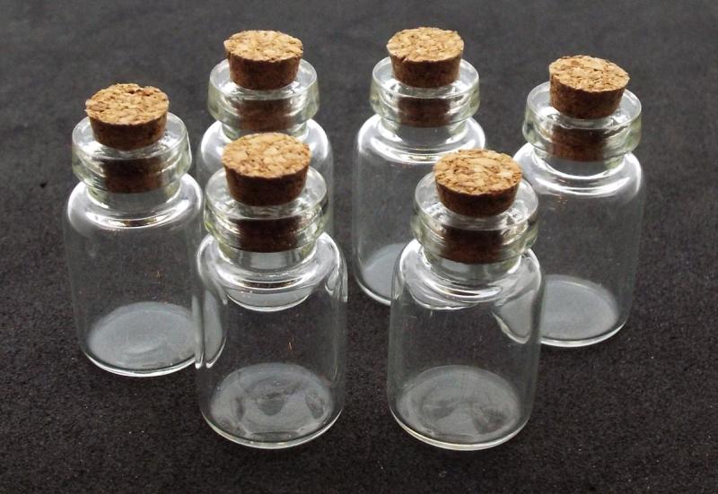 6x Clear Fillable Empty Glass Witch Charm Bottles