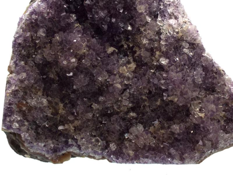 Standing Amethyst Druzy Gemstone 01