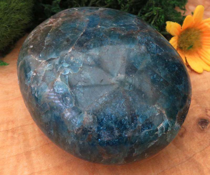 Large Apatite Gemstone Palmstone 03
