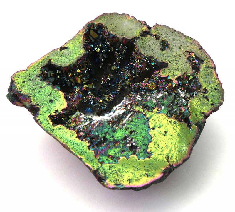 Titanium Aura Quartz Geode Half 01
