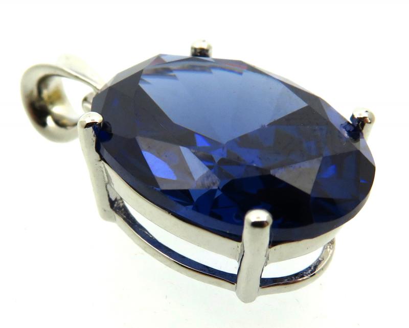 Siberian Sapphire Quartz Sterling Silver Pendant 01