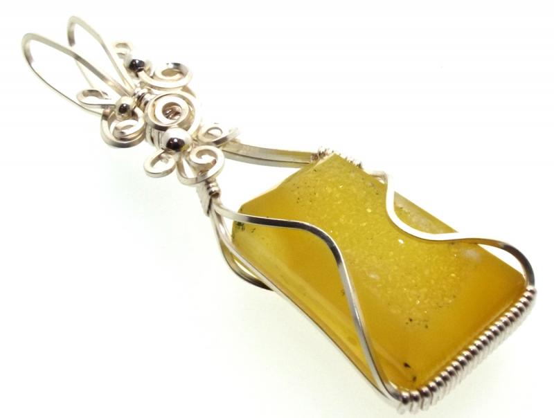 Druzy Indian Agate Silver Plated Wire Wrapped Pendant 01