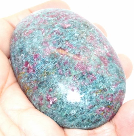 Ruby In Kyanite Palmstone Pebble 01