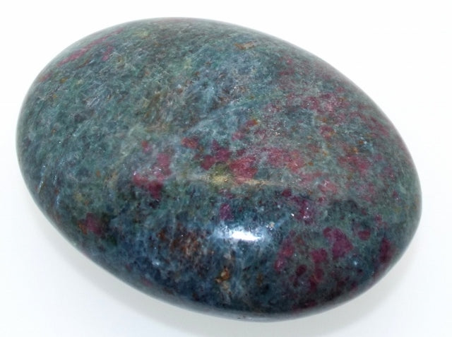 Ruby In Kyanite Palmstone Pebble 01