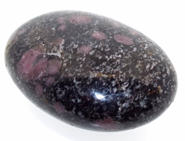 Spinel In Matrix Palmstone Pebble 8