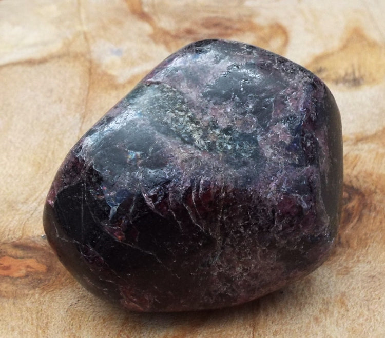 Garnet Nugget 05