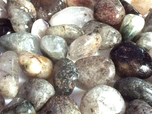 1 x Extra Large Green Rutilated Quartz Tumblestone