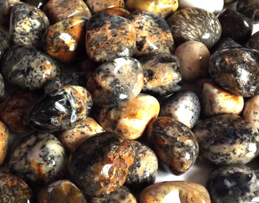 1 x Large Merlinite Tumblestone