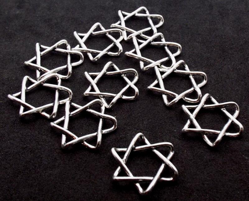 10x Silver Plated Six Pointed Star Charms