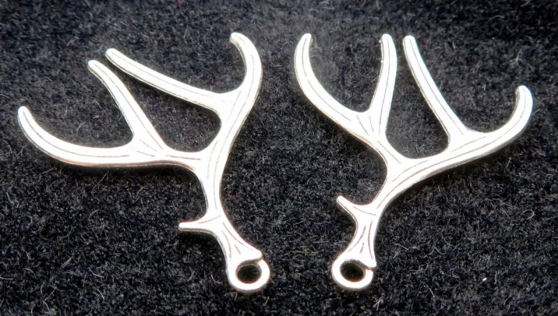 2x Silver Coloured Metal Deer Antler Charms