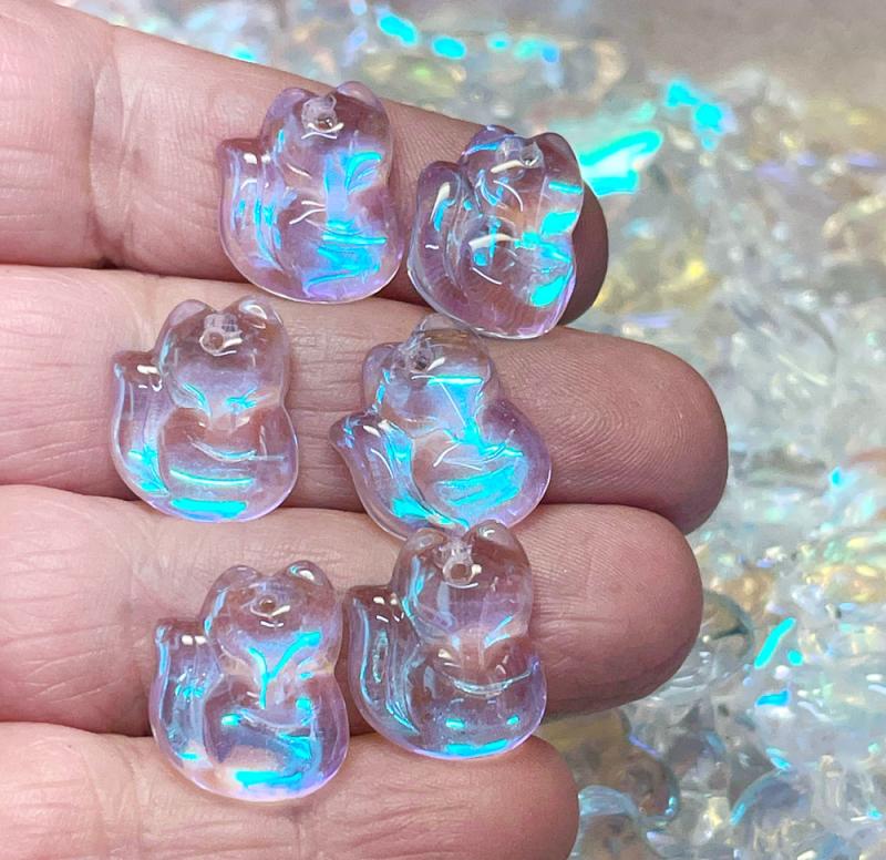 6x Aurora Borealis 18mm Glass Fox Beads