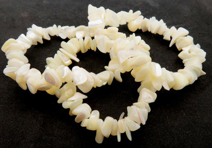 Mother of Pearl Gemstone Premium Chip Bracelet