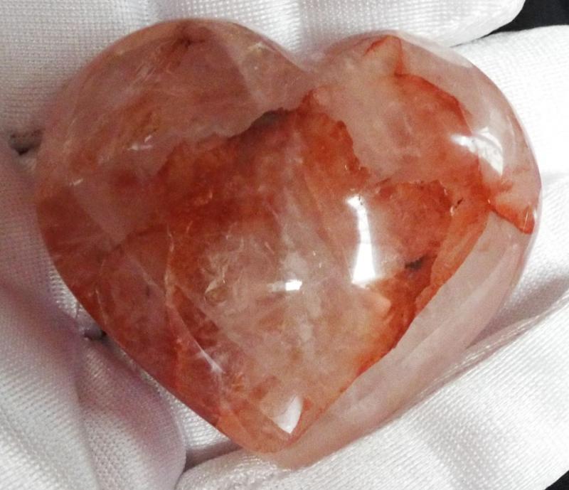 Hematoid Quartz Gemstone Carved Heart 02