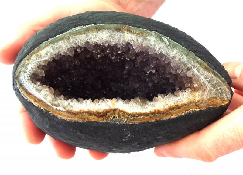 Amethyst Gemstone Geode Cave 02