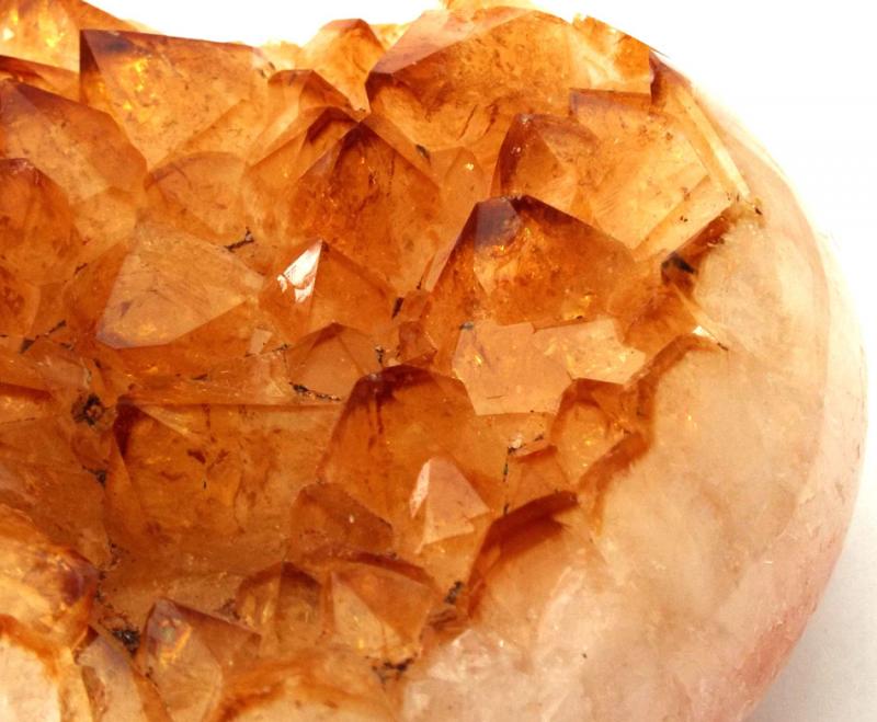 Citrine Gemstone Cluster Heart 01