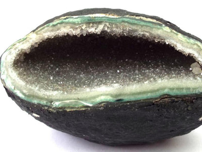 Amethyst Mini Gemstone Geode Cave 03