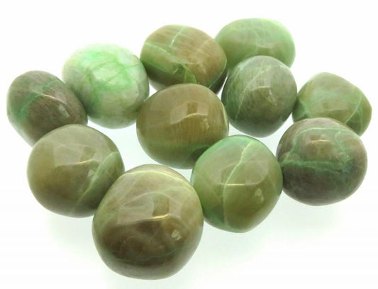 1 x Extra Large Garnierite Tumblestone