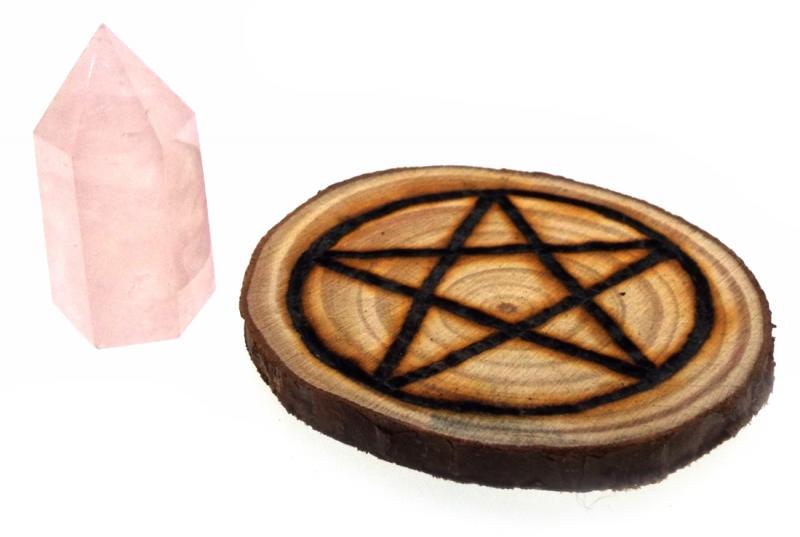 Oak Wooden Pentacle Altar Tile with Rose Quartz Point
