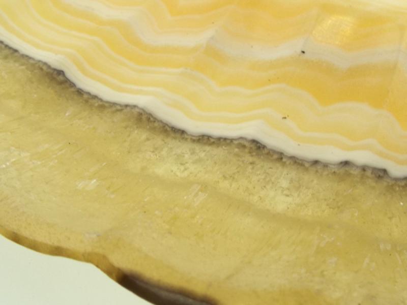 Mexican Onyx Scalloped Altar Dish 08