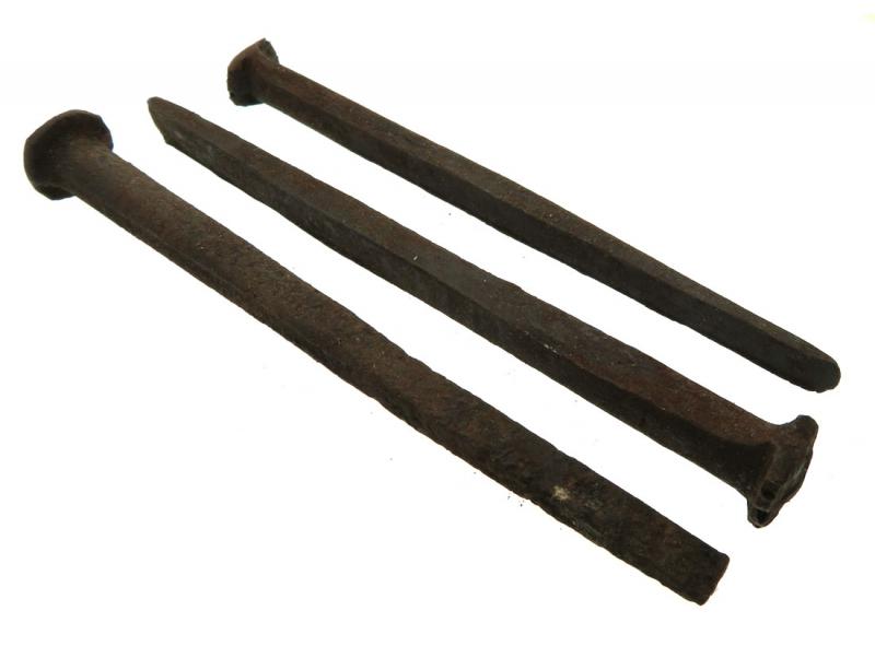 Single 120mm Hand Forged Vintage Nail