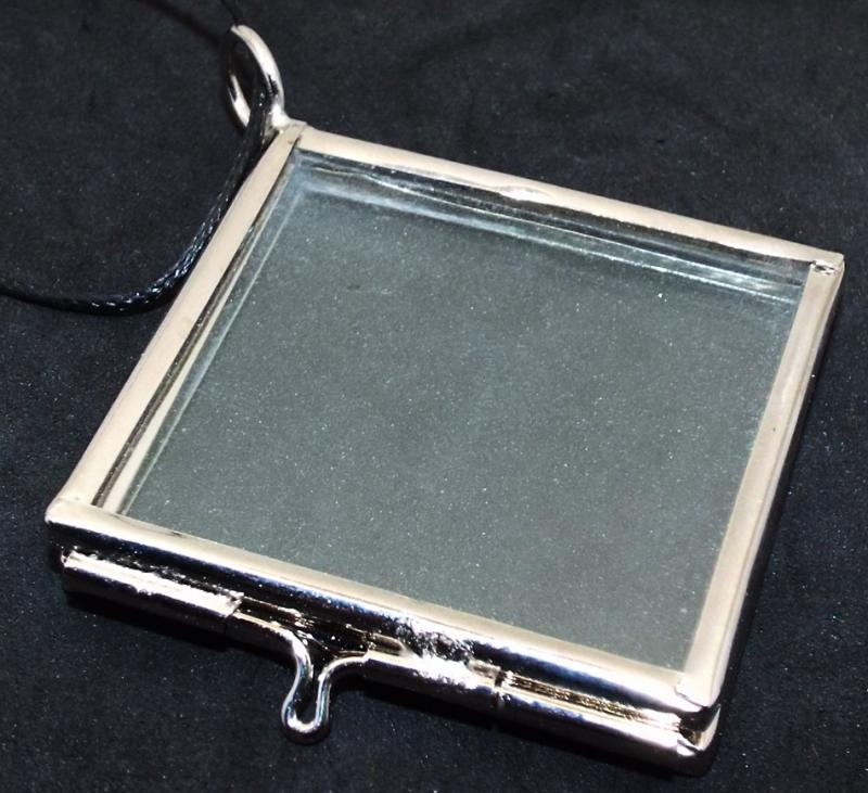 Glass Memory Diagonal Pendant