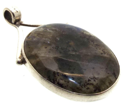 Labradorite Indian Silver Pendant 01