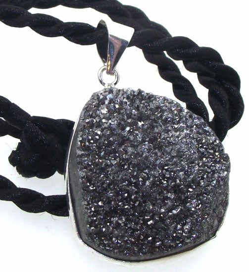 Silver Sparkling Druzy Quartz Pendant Design 02