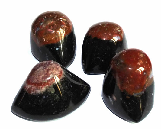 1 x Large Agate Eye Protection Stone