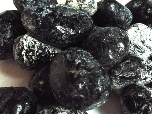250gms Large Apache Tear Pebble Pack