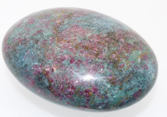 Ruby In Kyanite Palmstone Pebble 04
