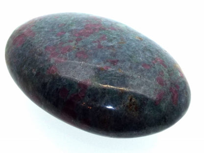 Ruby In Kyanite Palmstone Pebble 07