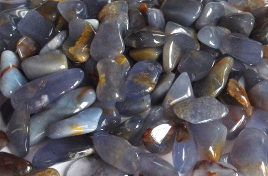 1 x Blue Chalcedony Tumblestone