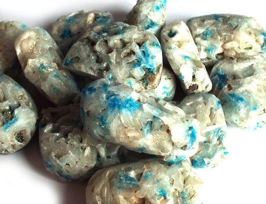 1 x Medium Cavansite Pebble Tumblestone