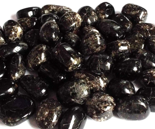 1 x Medium Dravite Brown Tourmaline Tumblestone