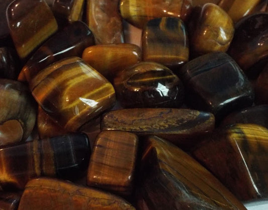 1 x Gold Tigers Eye Tumblestone