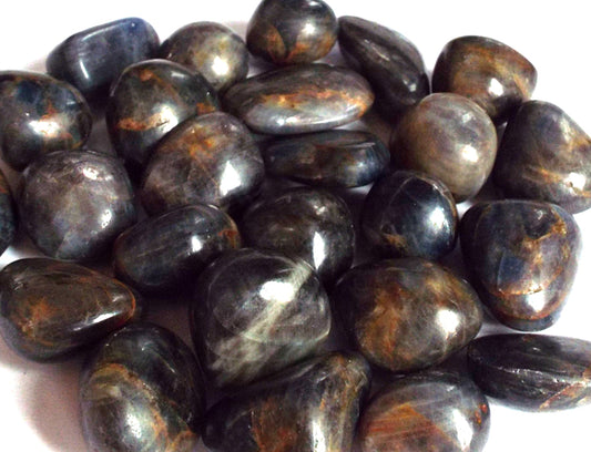 1 x Large Sapphire Tumblestone