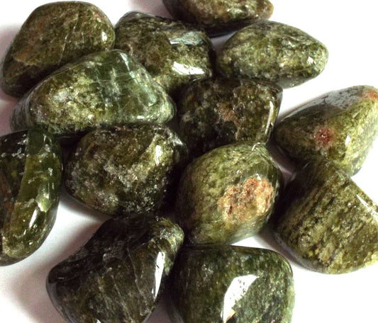 1 x Large Vesuvianite Tumblestone