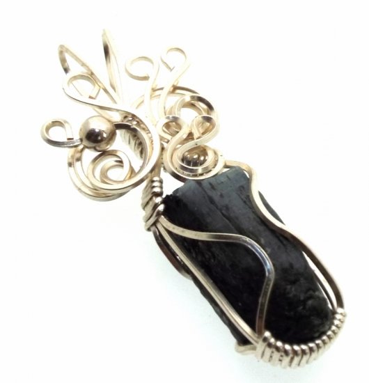 Blue Kyanite Gemstone Silver Plated Wire Wrapped Pendant 01