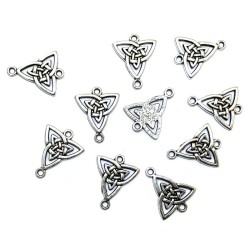 10x Silver Coloured Metal Double Triquetra Charms