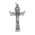 1x Silver Coloured Metal Crucifix Charm 2