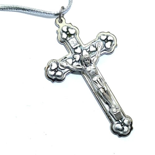 Metal Crucifix Pendant